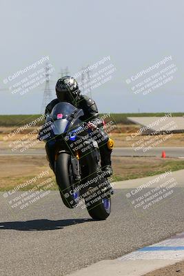 media/Sep-10-2023-Pacific Track Time (Sun) [[44210541ad]]/Group B/1220pm (Wheelie Bump)/